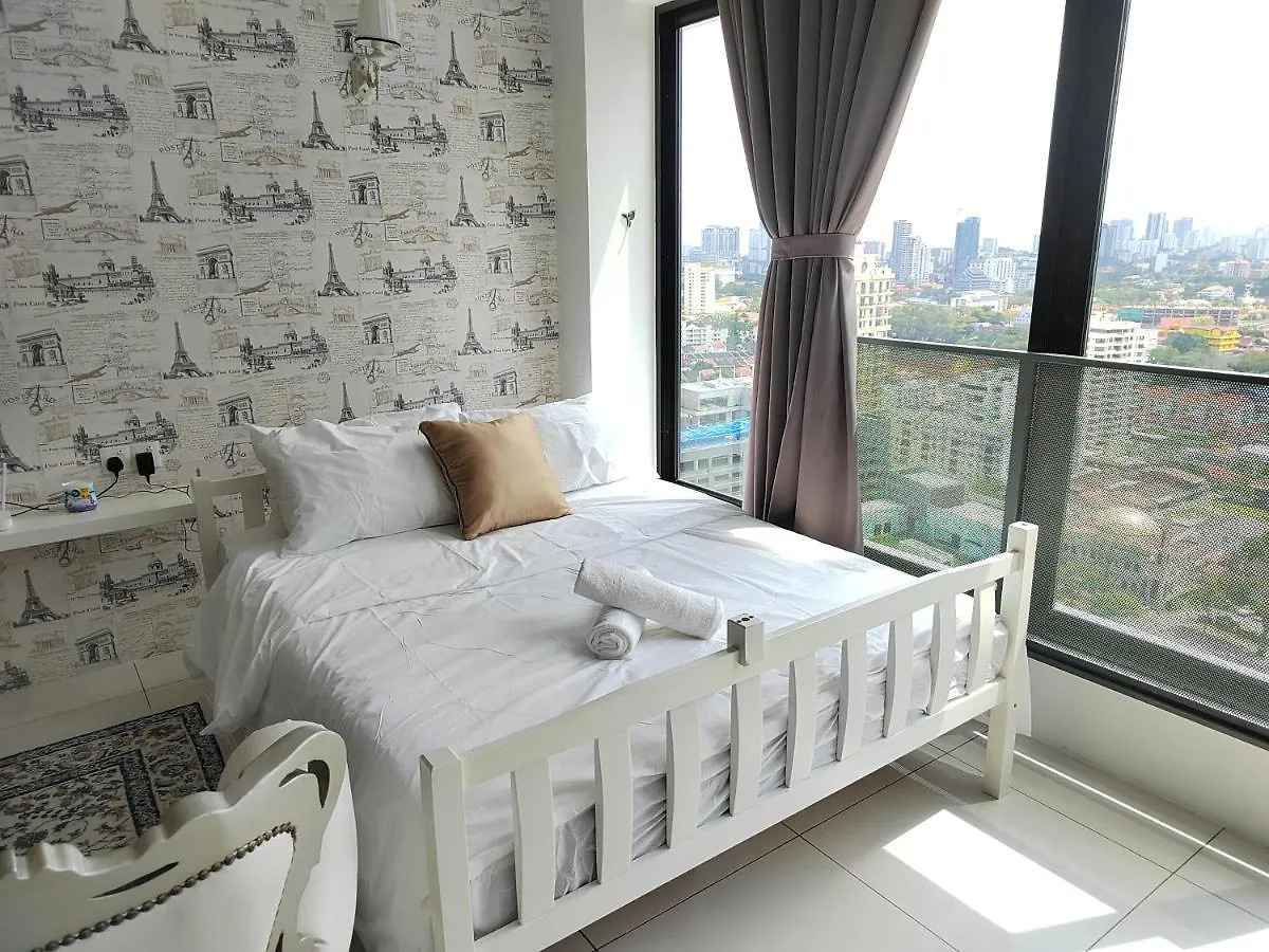 Gurney Duplex / 2Bedrooms / 8Pax George Town Lejlighed