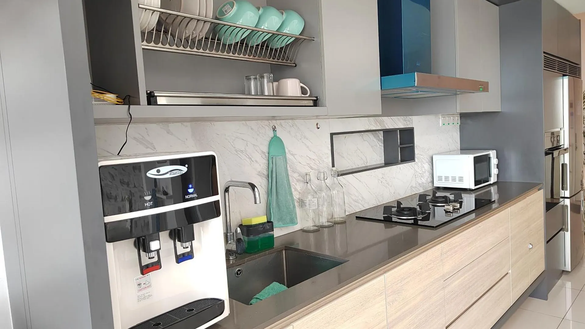 Gurney Duplex / 2Bedrooms / 8Pax George Town